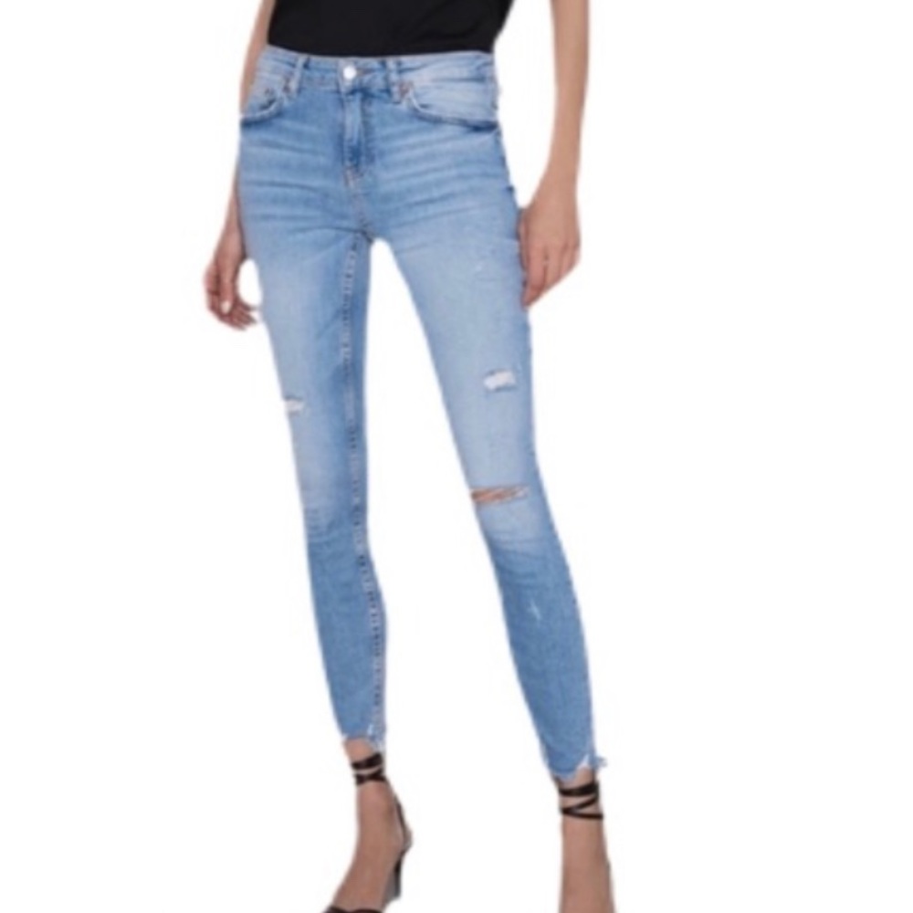 Zara Trafaluc distressed cropped skinny jeans